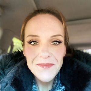 Meet your Posher, Justine